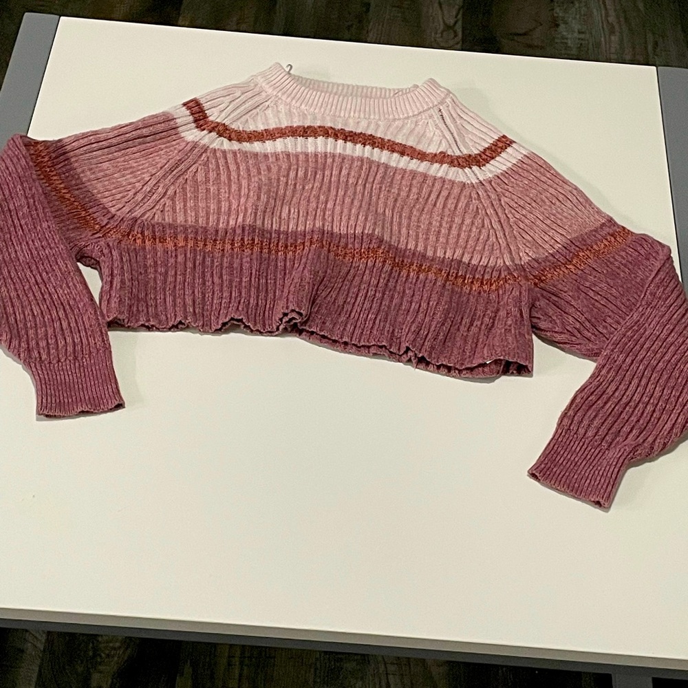 Aéropostale cropped fleece sweater
